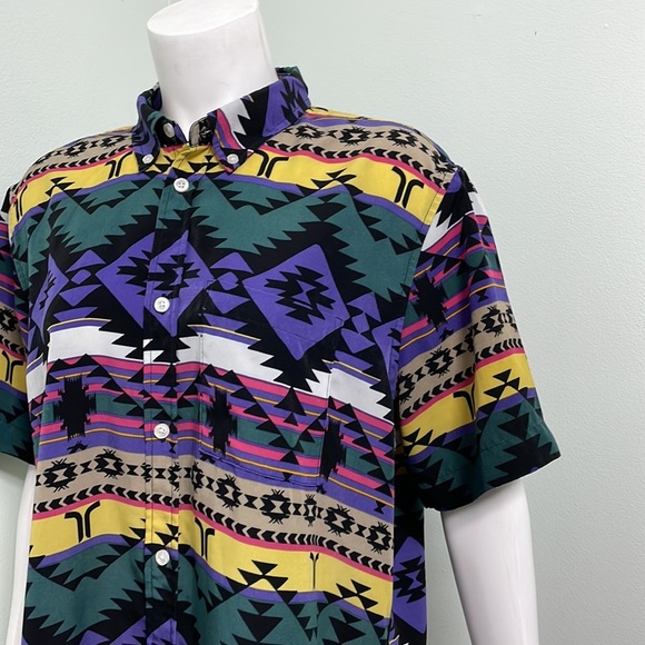 Wesc Oden Southwestern Blanket Print Collared Short-Sleeve Button-Down Shirt - Picture 2 of 9